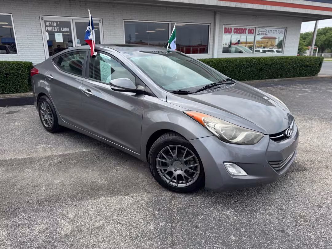 2013 Hyundai Elantra - 5NPDH4AE1DH196017 - Image #3