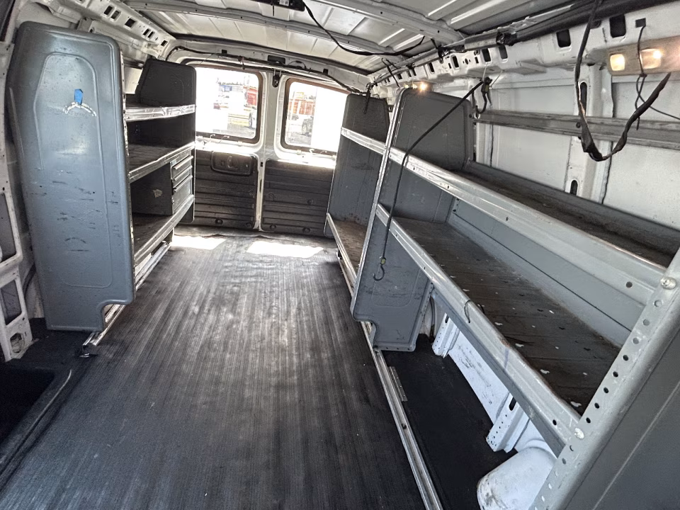 2016 Chevrolet Express Cargo Work Van - Photo 6