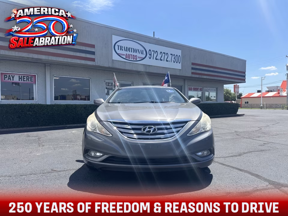2012 Hyundai Sonata SE I4 A/T's photo